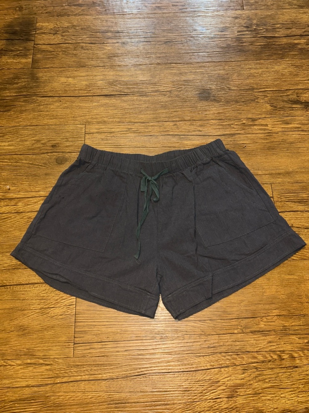 Women's Casual Drawstring Shorts in Dark Charcoal